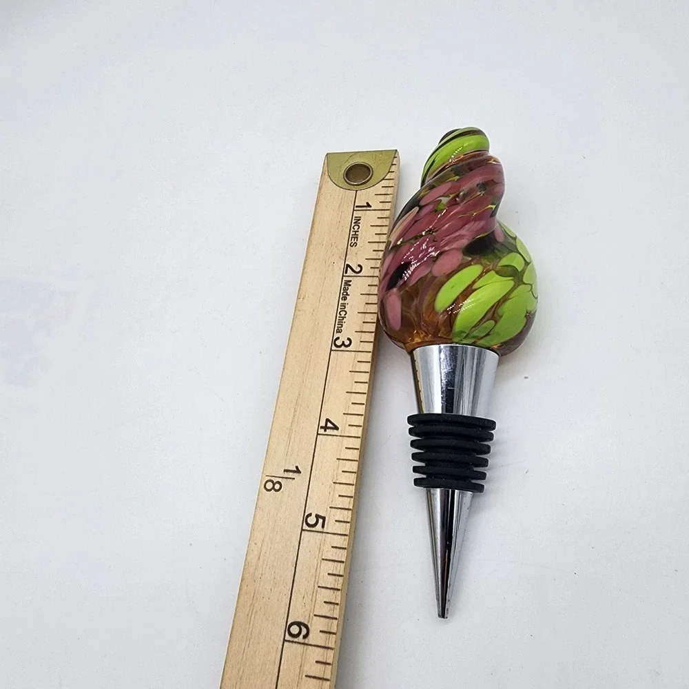 Hand-Blown Art Glass Wine Bottle Stopper with Swirl Color Top – Green Pink Amber